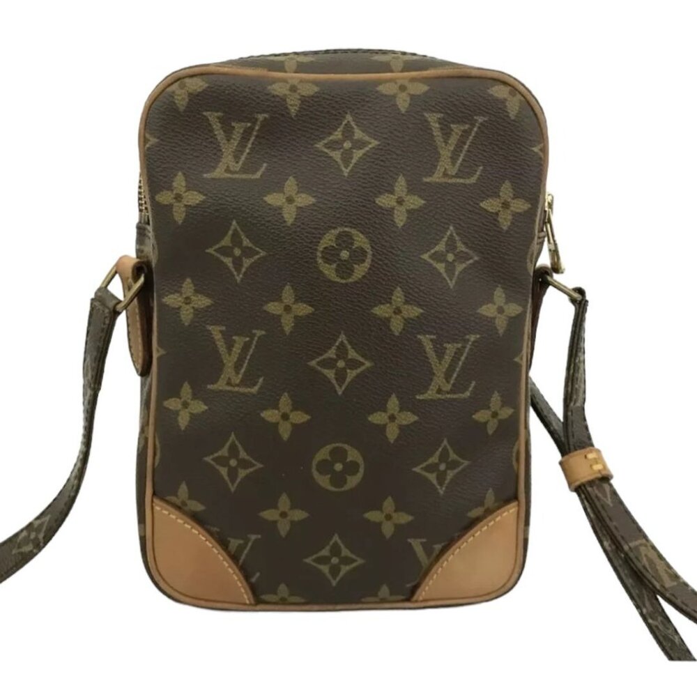 Louis Vuitton LV Monogram Danube Crossbody - Picture 4 of 9